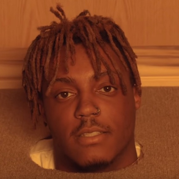 Meet your Posher, Carlos - Picture 1 of 1